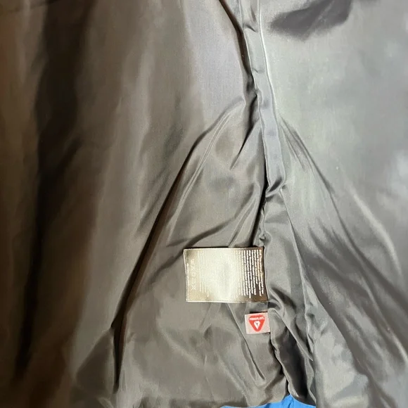 HELLY HANSEN FRIDA INSULATED WINTER PARKA - Picture 4 of 16